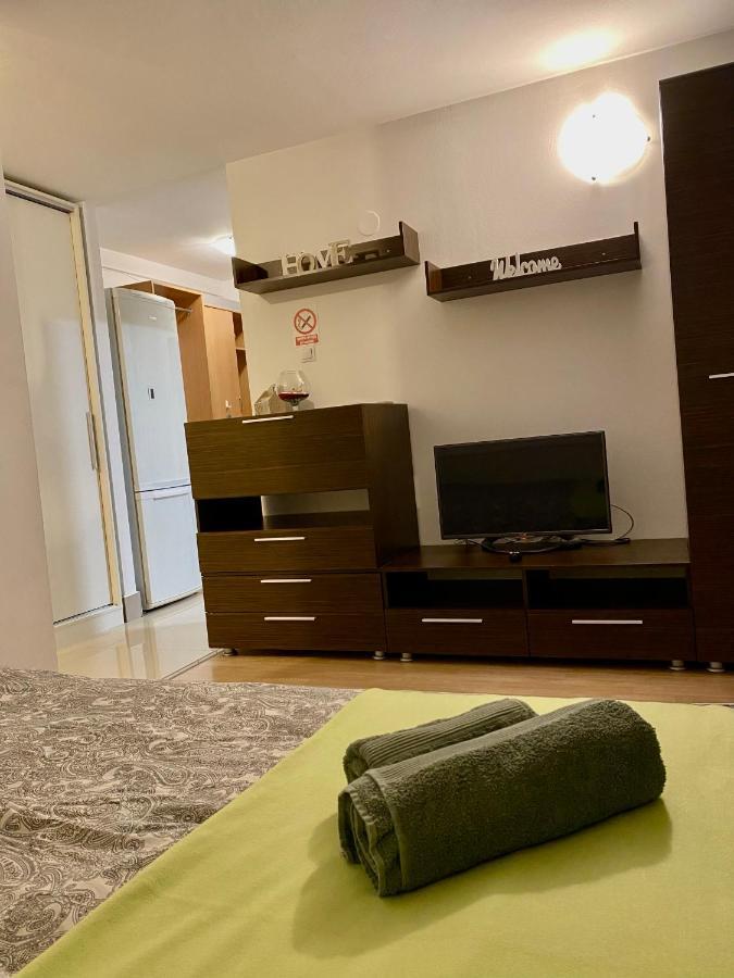Apartament Raluca - Self Check-In Timisoara Ngoại thất bức ảnh